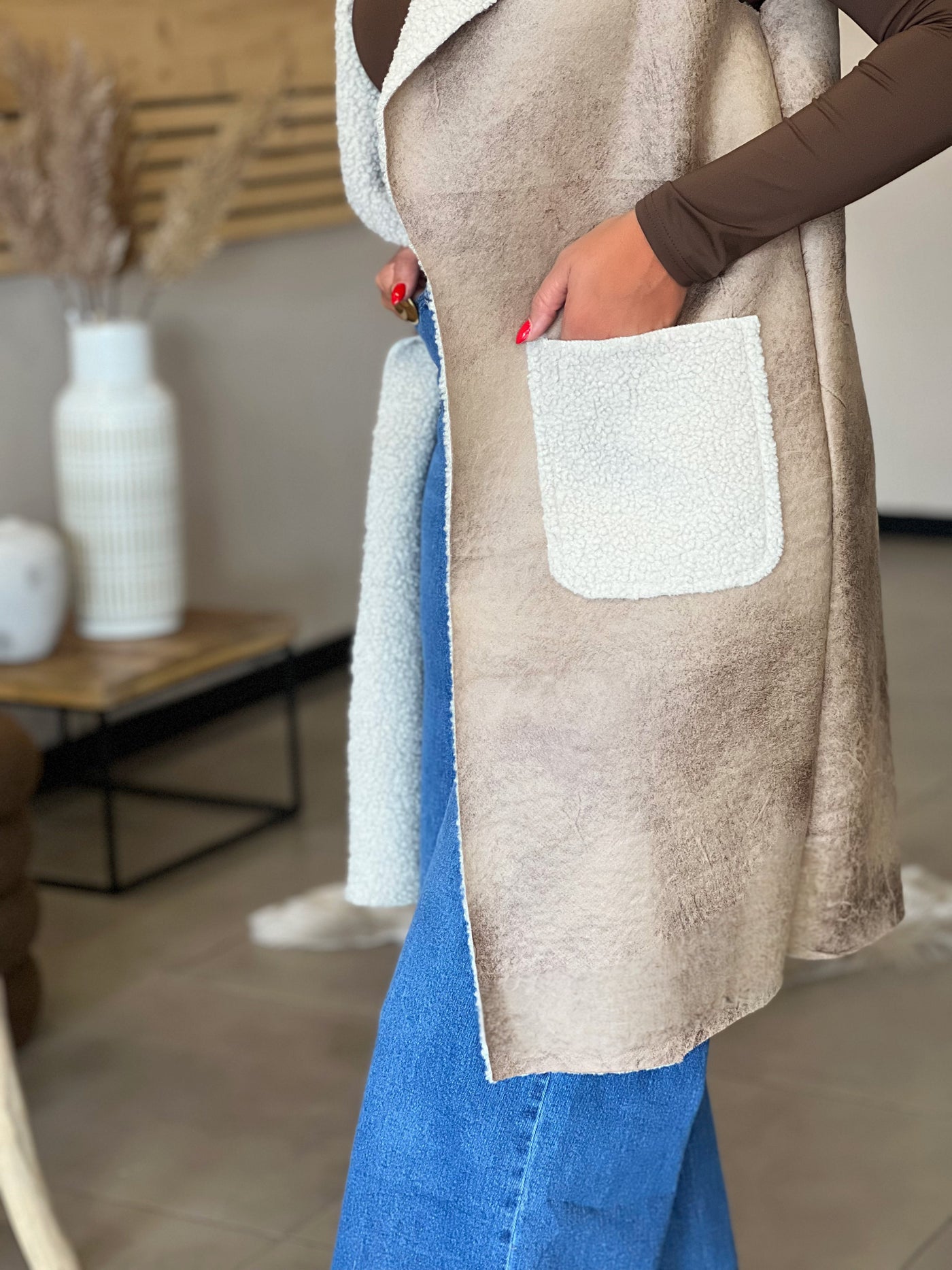 Fourrure sans manches WENDY - TAUPE